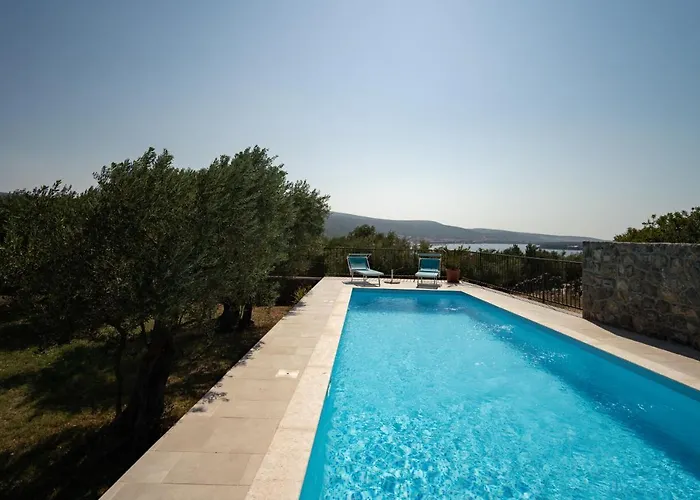 With A Beautiful Sea View Near The - By Traveler Tourist Agency Krk Id 2175 * Kornić
