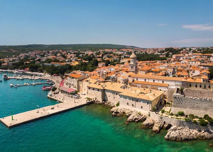 빌라 With A Beautiful Sea View Near The - By Traveler Tourist Agency Krk Id 2175 Kornić