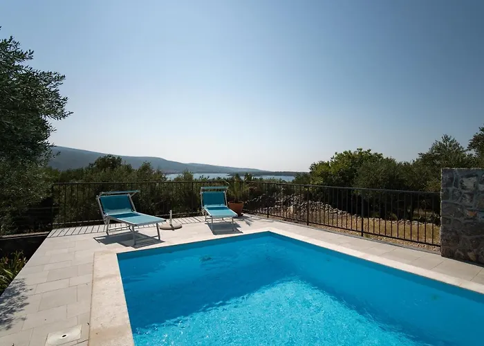 빌라 With A Beautiful Sea View Near The - By Traveler Tourist Agency Krk Id 2175 Kornić