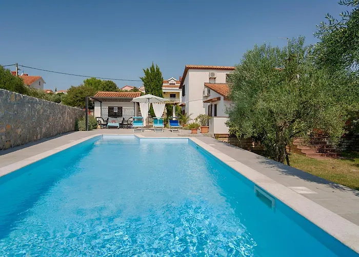 With A Beautiful Sea View Near The - By Traveler Tourist Agency Krk Id 2175 *